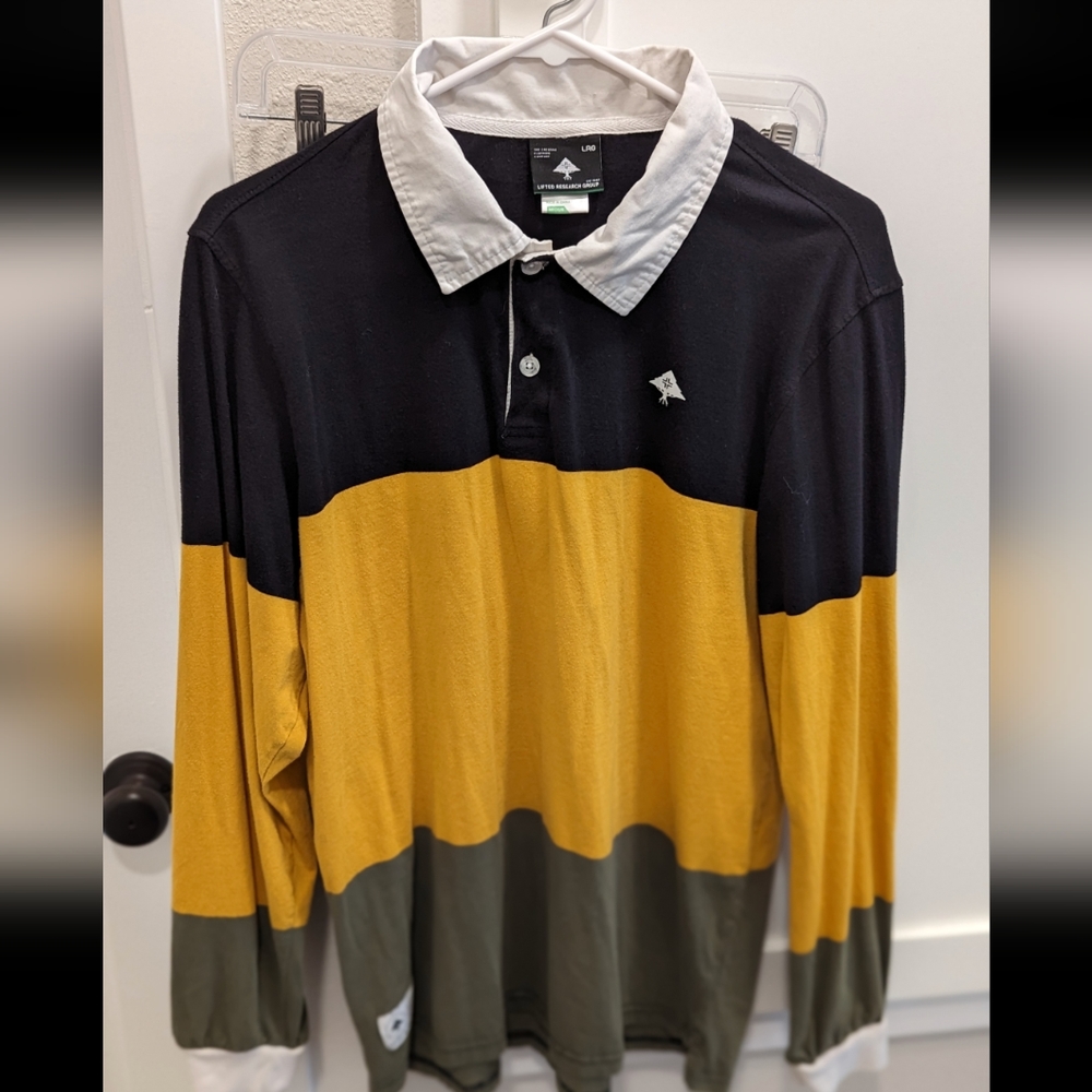 LRG Rugby Shirt Mens medium green yellow